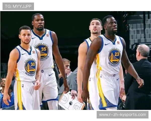 勇士击败太阳，库里与杜兰特正面交锋占上风，库里pk杜兰特