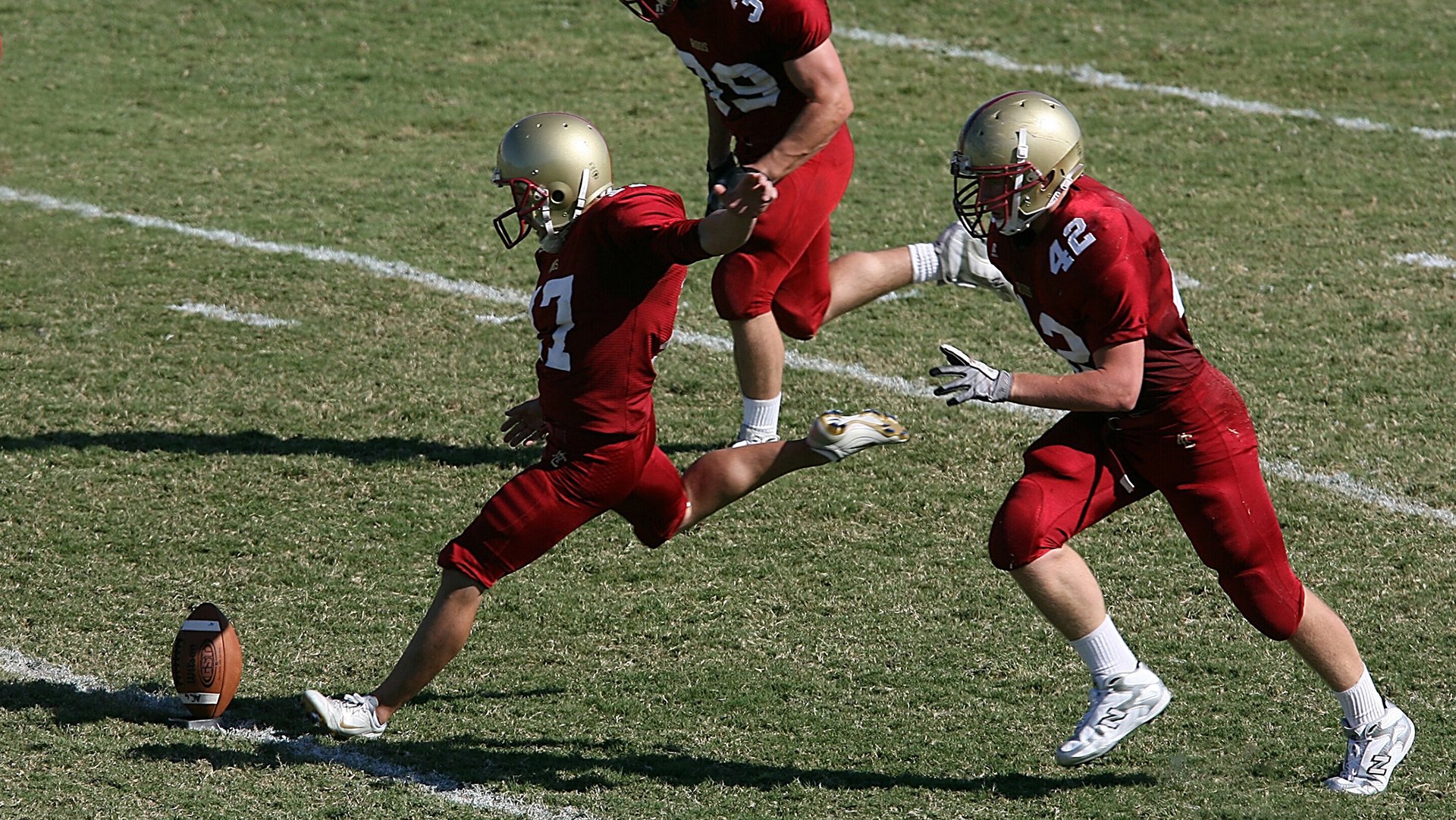 法甲豪门遭遇险情:悬念时刻,逆境中的坚韧不拔,法甲为何没有豪门俱乐部